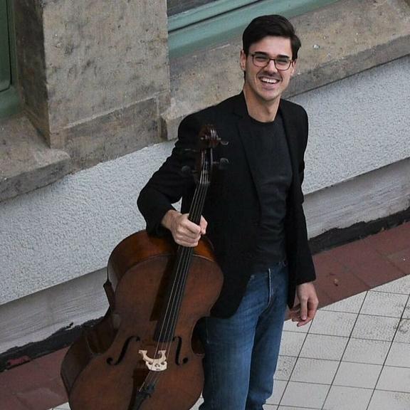 Der neue Cellolehrer Stefan Pekovic
